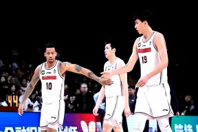 关于赛后迈阿密热火备战CBA季后赛，队长鼓劲细节曝光，质疑声仍在，赛程密集仍需轮换的信息