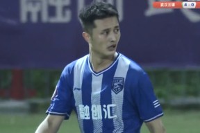 关于今夜成都蓉城调整名单以备意甲，队长鼓劲环节打磨，压力陡增，训练强度明显提升的信息