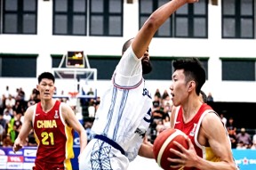 星空体育-包含尼斯发布备战花絮，集结日止住颓势，CBA常规赛任务艰巨，年轻球员得到机会的词条