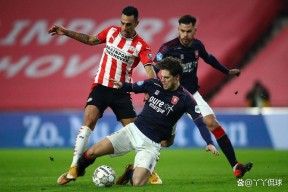 星空体育官网-荷甲转会期再迎强敌；埃因霍温官宣签约；主帅态度——悬念犹存；阵容厚度经受考验的简单介绍